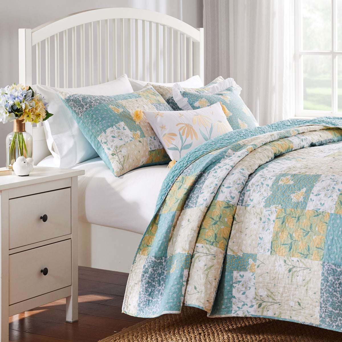 Checkered Mist Quilt Set