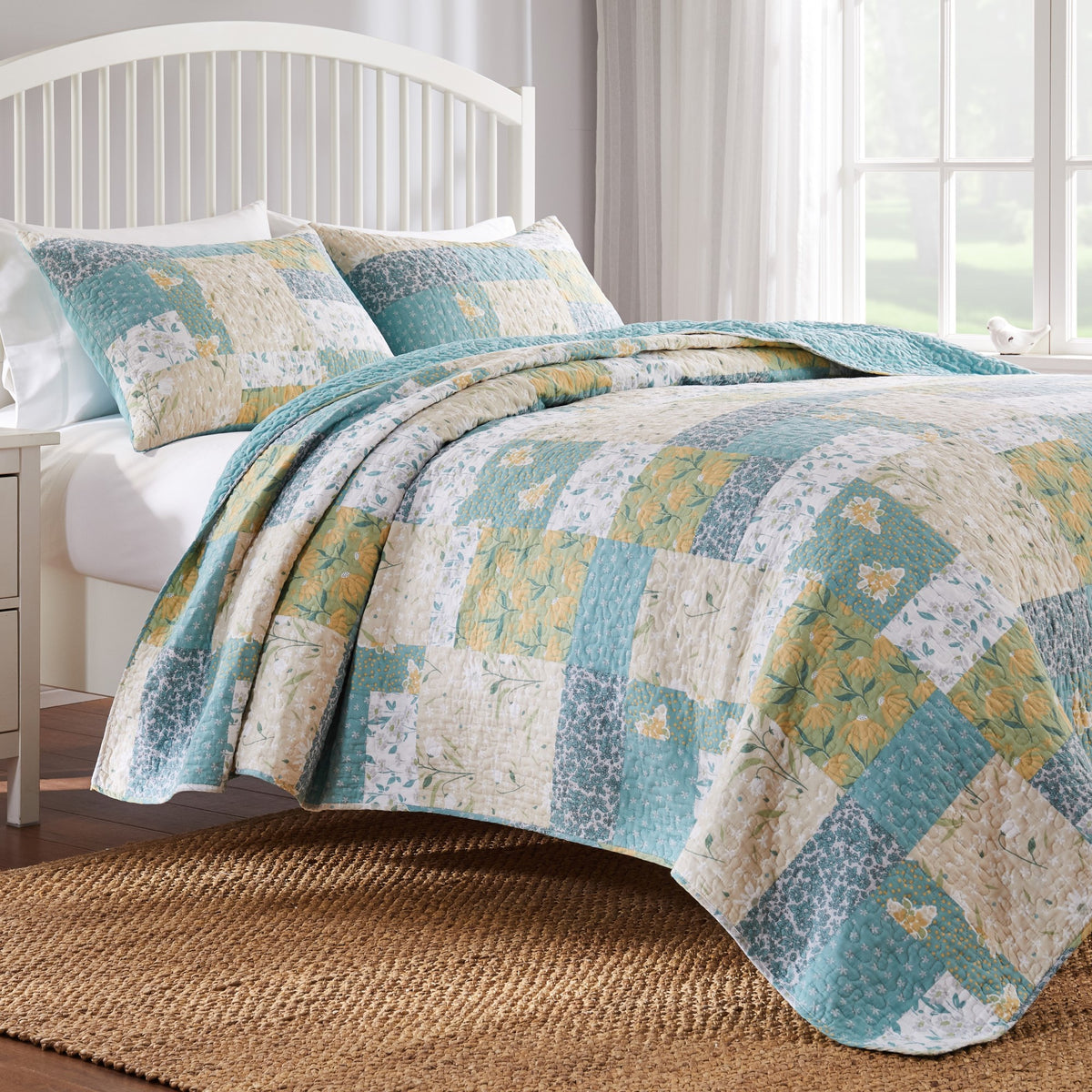 Checkered Mist Quilt Set